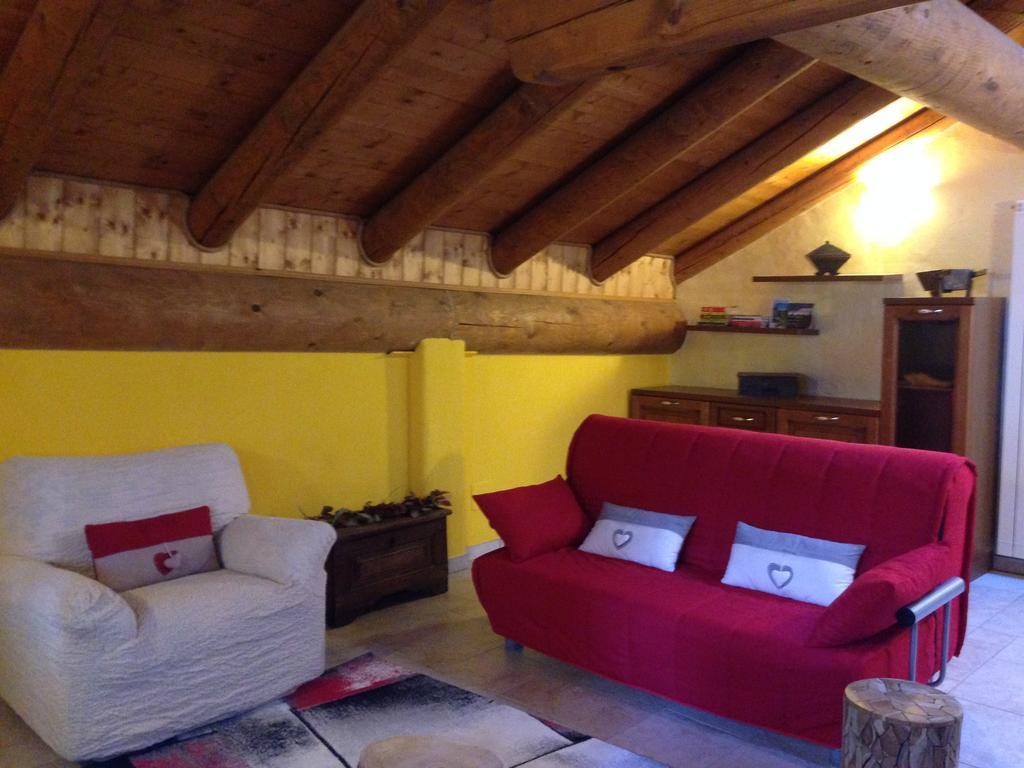 Maison Des Challant Challand Saint Victor Ngoại thất bức ảnh